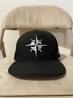 Seattle Mariners New Era 59FIFTY Fitted Trucker Hat